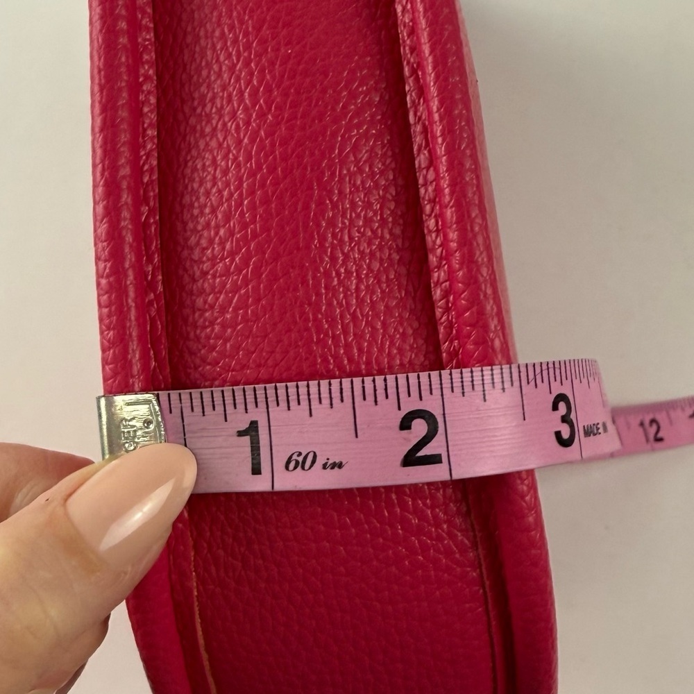 Calin Collection Pink Crossbody Purse Vegan Leather PETA Approved Bag NWT NEW - Picture 11 of 12